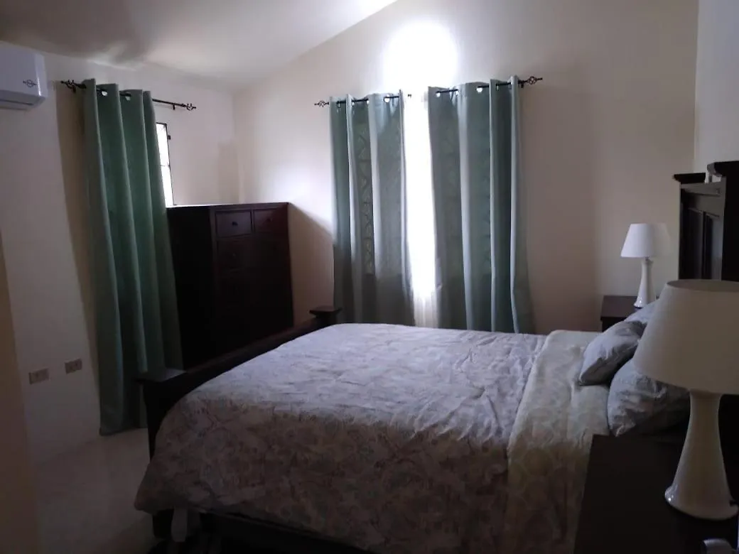Calabash Place Vila Montego Bay
